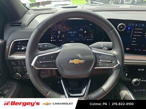 Certified 2026 Chevrolet Suburban Premier AWD/4WD image 24