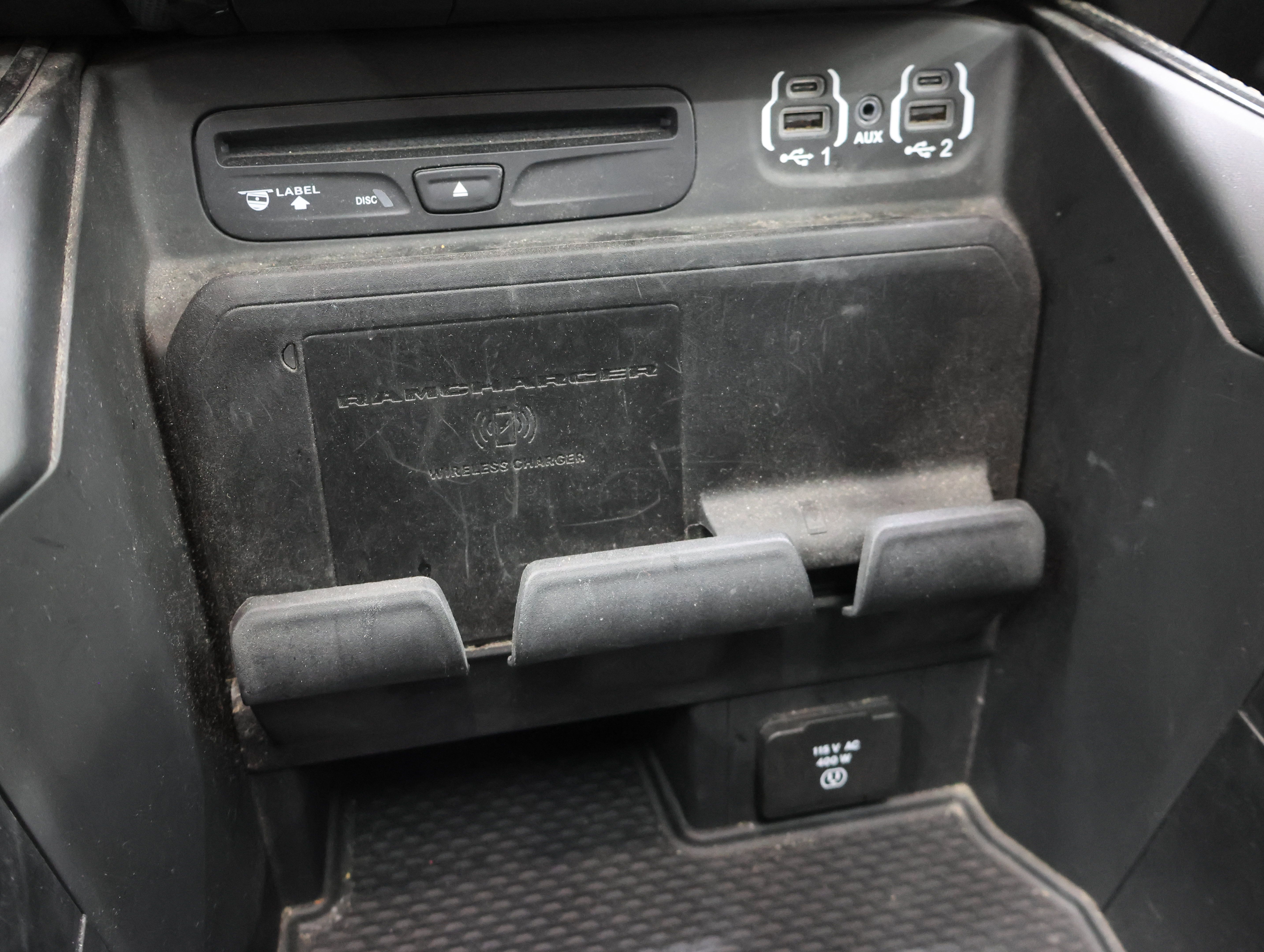 Used 2019 RAM 2500 Limited AWD/4WD image 53