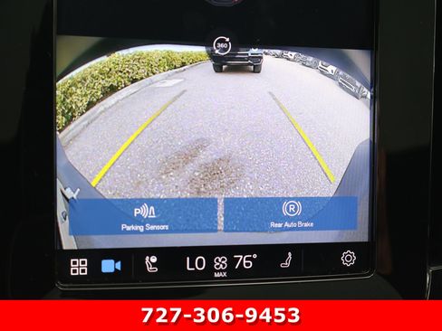 Used 2023 Volvo C40 P8 Recharge Ultimate image 4