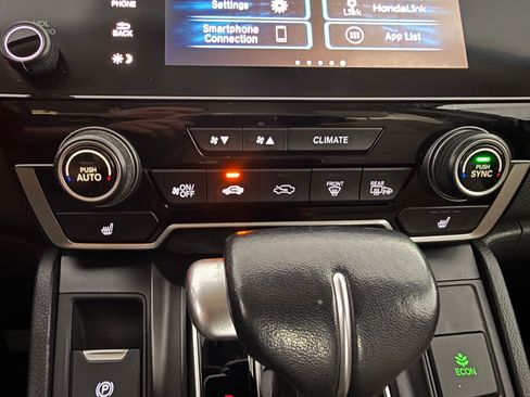 Used 2019 Honda CR-V Touring image 19