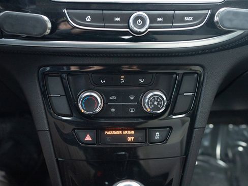 Used 2017 Buick Encore Preferred image 27