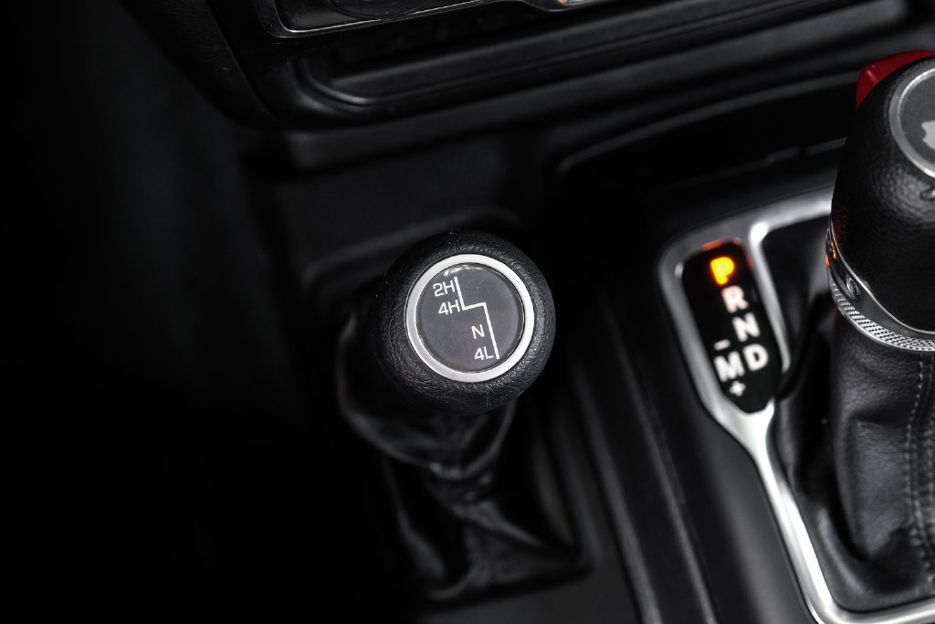 Used 2022 Jeep Wrangler Unlimited Sport AWD/4WD image 38