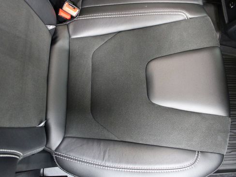 Used 2022 Ford Edge ST w/ Cargo Accessory Package image 21