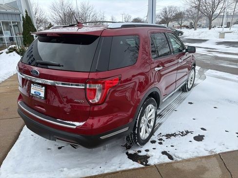 Used 2019 Ford Explorer Limited w/ Ford Safe & Smart Package image 7