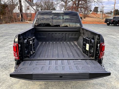 Used 2019 Ford F150 Raptor w/ Equipment Group 802A Luxury image 26