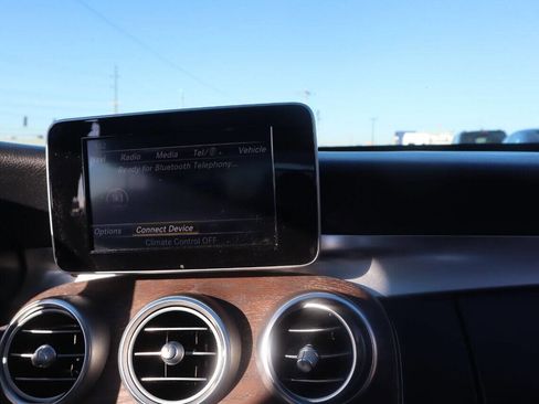 Used 2017 Mercedes-Benz C 300 Luxury image 16