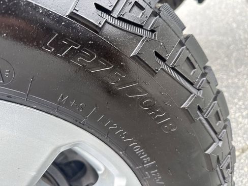 Used 2024 Ford F250 XLT w/ FX4 Off-Road Package image 31