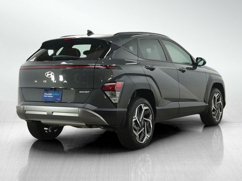 Certified 2026 Hyundai Kona SEL Premium AWD/4WD image 5