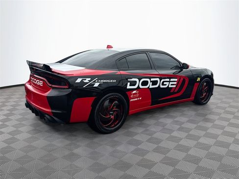 Used 2015 Dodge Charger R/T w/ Plus Group image 6