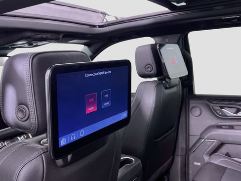 Certified 2024 GMC Yukon Denali w/ Advanced Technology Package AWD/4WD image 25