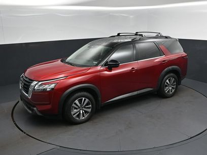 Used 2022 Nissan Pathfinder SL