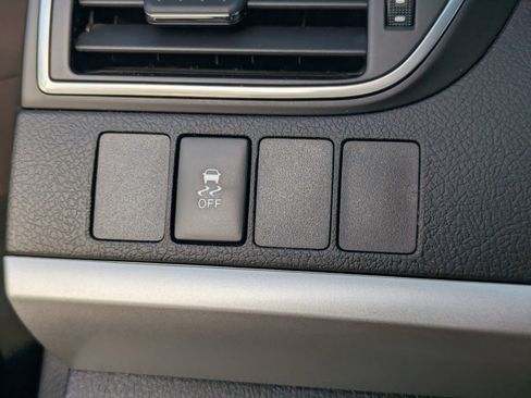 Used 2016 Toyota Camry SE image 27