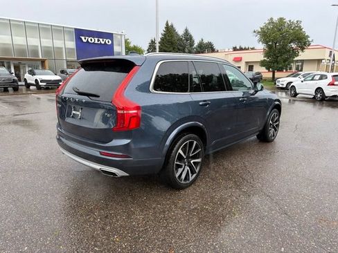 Used 2020 Volvo XC90 T6 Momentum AWD/4WD image 4