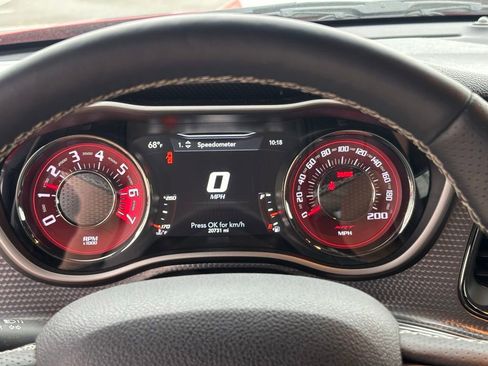 Used 2017 Dodge Challenger SRT Hellcat RWD image 19