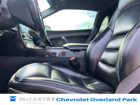 Used 2006 Chevrolet Corvette Z06 w/ Preferred Equipment Group RWD image 10