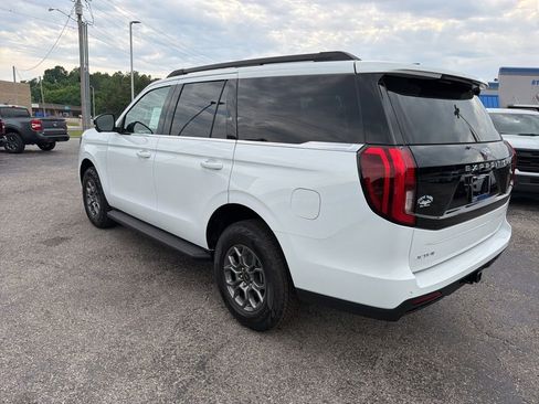New 2026 Ford Expedition Active RWD image 12