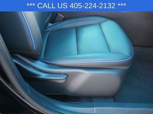 Used 2025 Buick Envista Sport Touring image 24