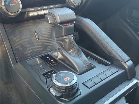 Used 2024 Toyota Tacoma TRD Sport image 14