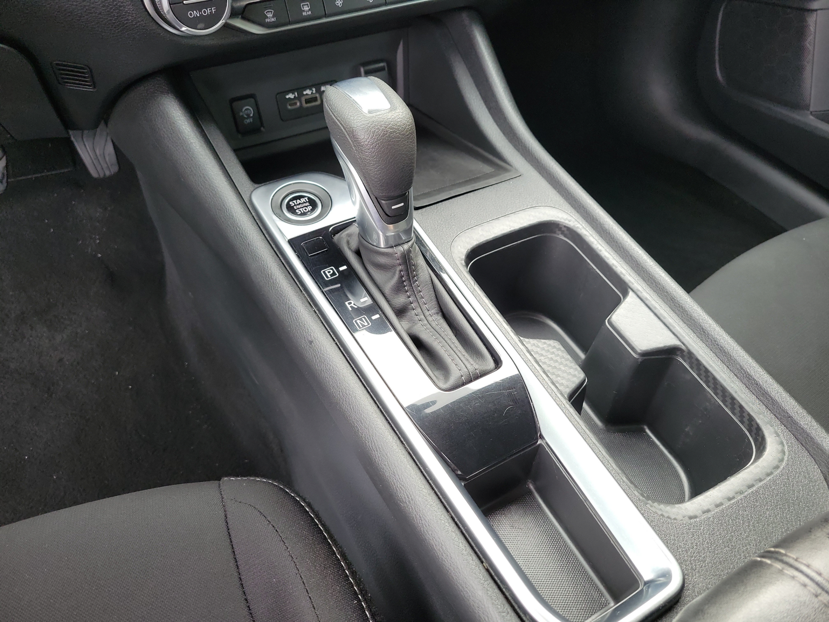 Used 2024 Nissan Sentra SV w/ All-Weather Package FWD image 23