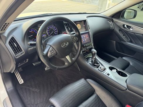 Used 2015 INFINITI Q50 Sport image 13