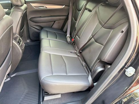 Certified 2025 Cadillac XT5 Luxury w/ LPO, Floor Liner Package image 14