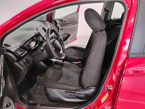Used 2021 Chevrolet Spark LT FWD image 18
