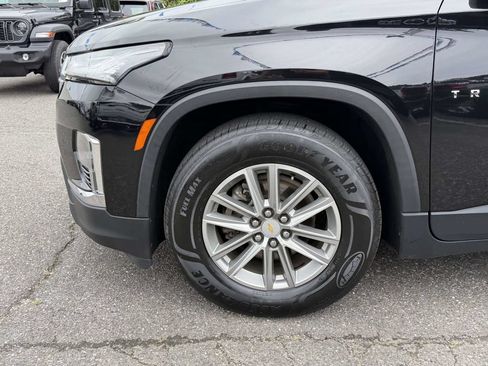 Used 2023 Chevrolet Traverse LT AWD/4WD image 14
