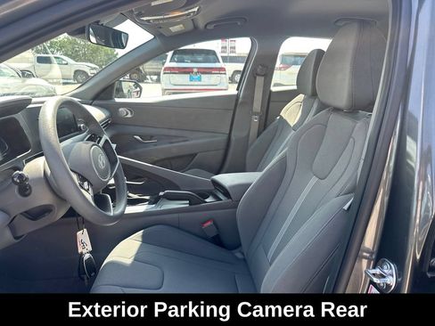 Used 2026 Hyundai Elantra SE FWD image 9
