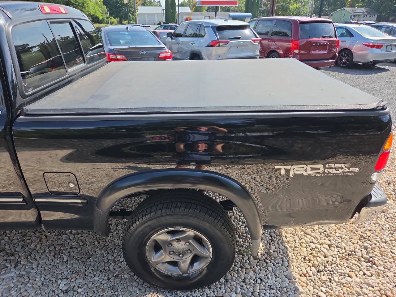 Used 2001 Toyota Tundra Limited w/ Off-Road Pkg AWD/4WD image 32