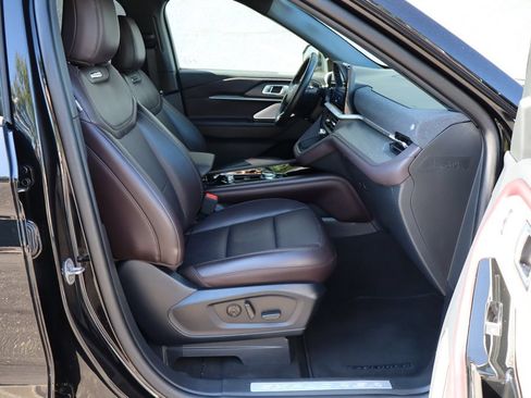 Used 2026 Ford Explorer Platinum AWD/4WD image 36