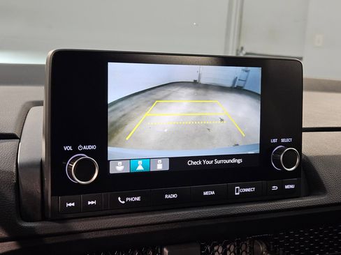 Used 2024 Honda CR-V LX image 29