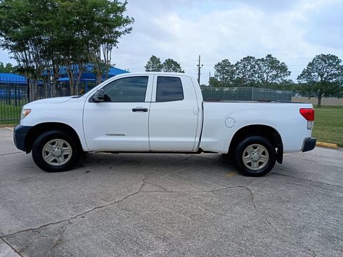 Used 2013 Toyota Tundra 2WD Double Cab image 2