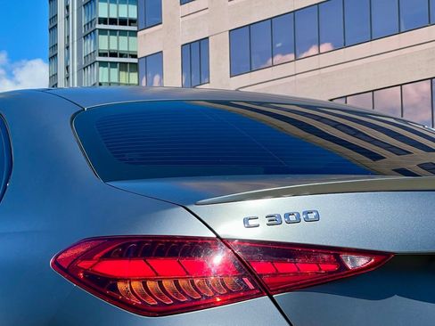 Certified 2022 Mercedes-Benz C 300 4MATIC Sedan image 10