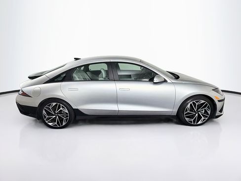 Used 2024 Hyundai Ioniq 6 SEL RWD image 10