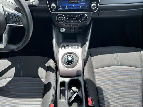 Used 2025 Nissan Leaf S FWD image 24