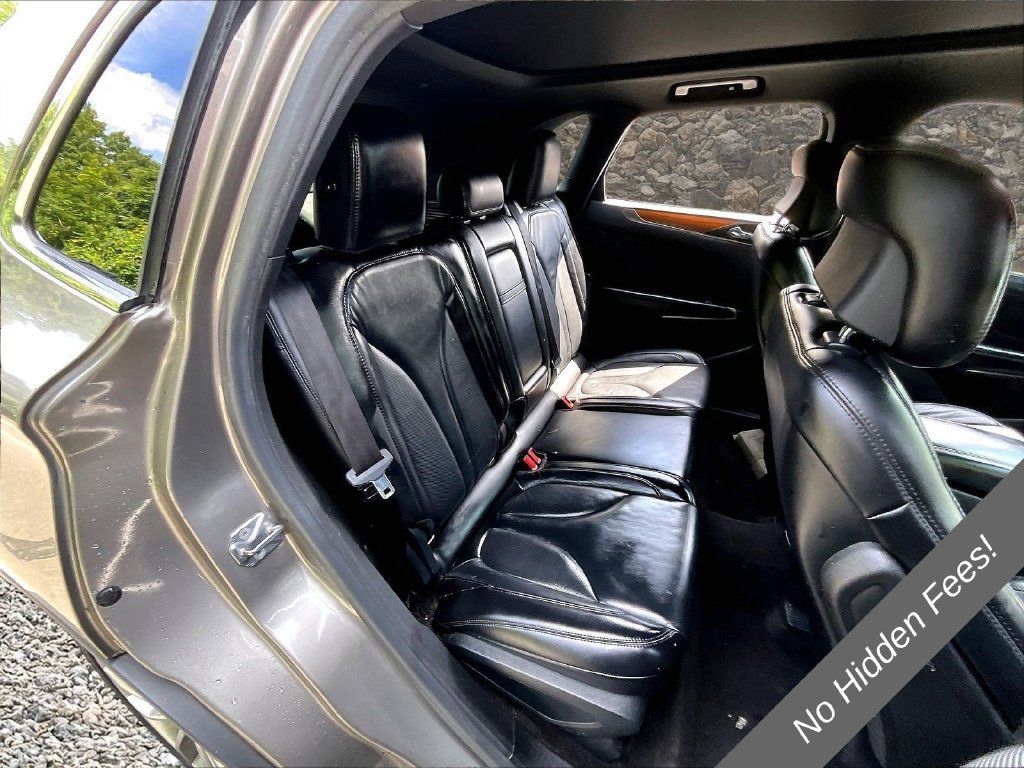 Used 2017 Lincoln MKC Select w/ Select Plus Package AWD/4WD image 24
