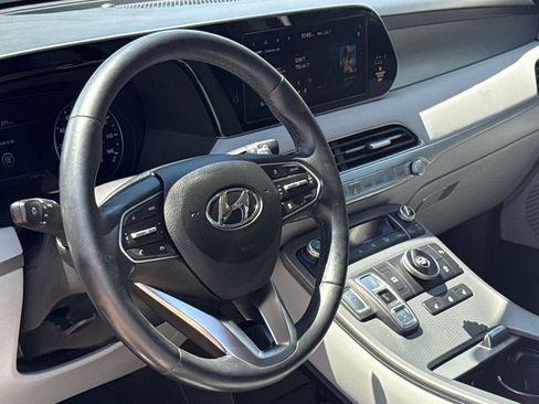 Used 2022 Hyundai Palisade SEL w/ Premium Package FWD image 19