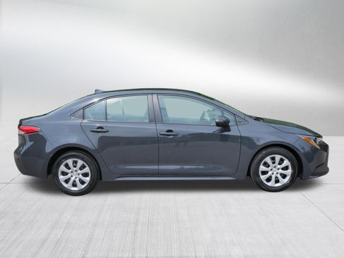 Used 2024 Toyota Corolla LE FWD image 9