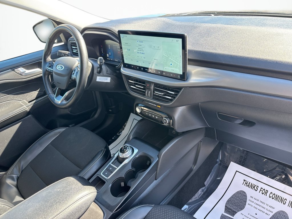 Used 2025 Ford Escape SE FWD image 14
