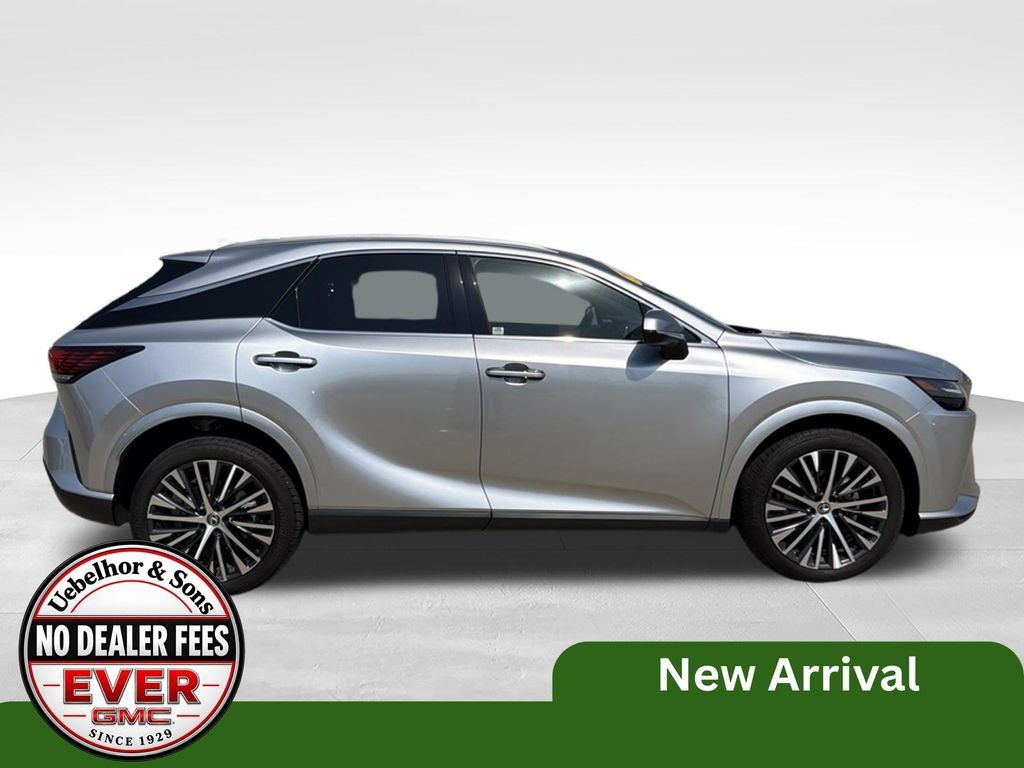 Used 2023 Lexus RX 350 Premium Plus w/ Cold Area Package AWD/4WD image 3