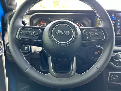New 2025 Jeep Wrangler Sport S image 23