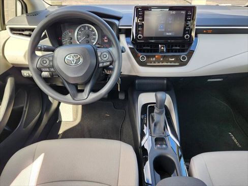 Certified 2020 Toyota Corolla LE FWD image 26