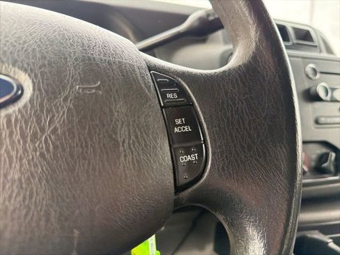 Used 2013 Ford E-350 and Econoline 350 XLT image 37