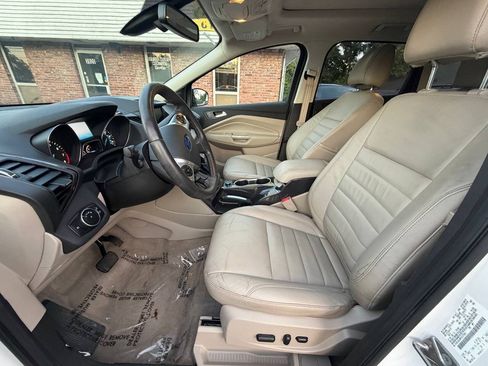 Used 2015 Ford Escape Titanium AWD/4WD image 11