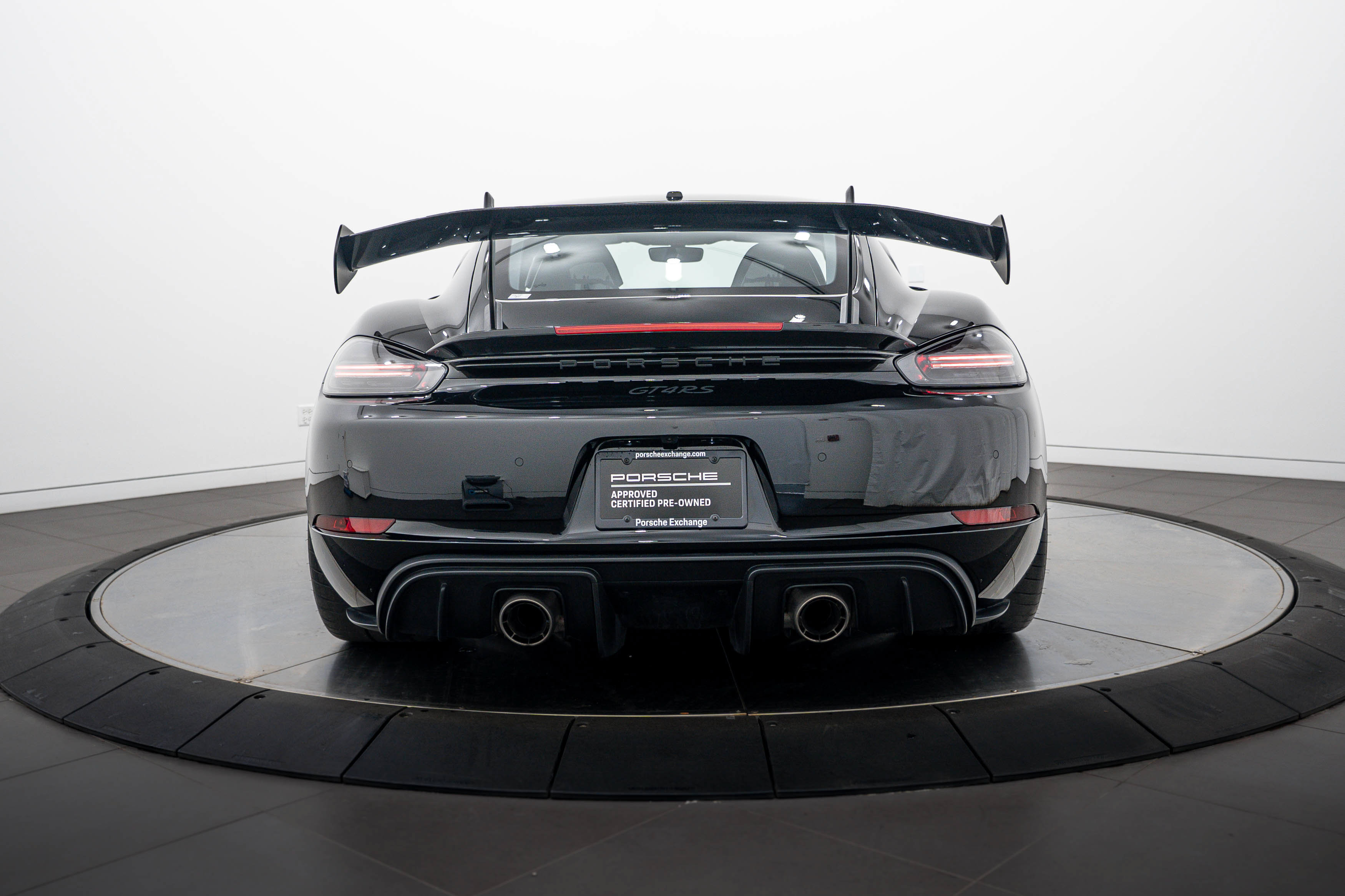 Certified 2023 Porsche 718 Cayman GT4 RS RWD image 6