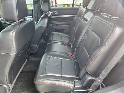 Used 2016 Ford Explorer Sport w/ Equipment Group 401A AWD/4WD image 9