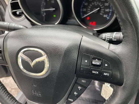 Used 2012 MAZDA MAZDA3 i Touring FWD image 14