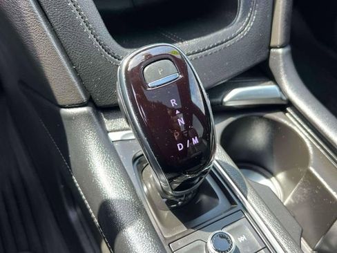 Used 2025 Cadillac XT6 Sport w/ Platinum Package AWD/4WD image 33
