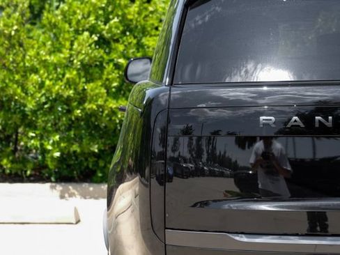New 2026 Land Rover Range Rover SE AWD/4WD image 59