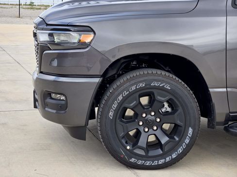 New 2026 RAM 1500 Express AWD/4WD image 6